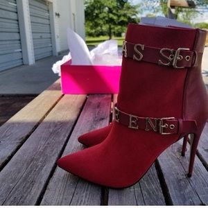Yass Queen red 👠 boots 🥰
